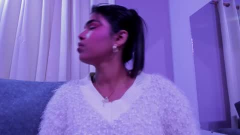 Snapshot of zoe_roux210949 chatting on September 28, 3:01 am Zoe online show from September 28, 3:01 am