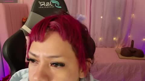 Snapshot of zoe_sullivan_ chatting on April 17, 9:12 am zoe_sullivan_ online show from April 17, 9:12 am