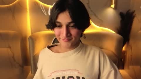 Zoe online show from November 27, 7:49 pm