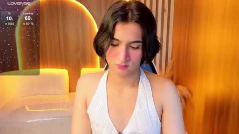 Zoe online show from February 10, 8:35 pm