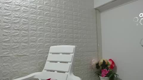 Carolina online show from September 21, 9:49 pm