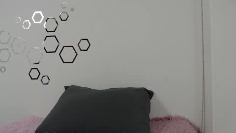 Carolina online show from September 22, 10:23 pm