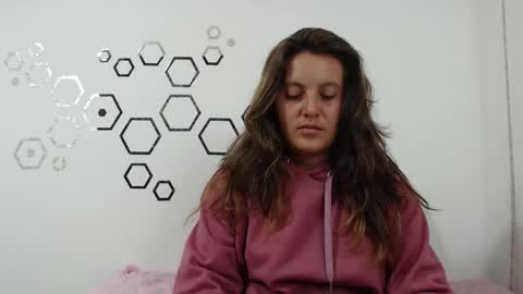 Carolina online show from September 26, 11:31 pm