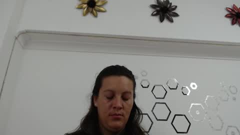 Carolina online show from January 14, 9:31 pm