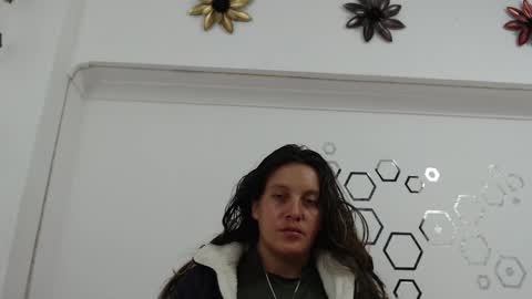 Carolina online show from January 15, 11:30 pm