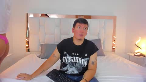 Zoe And Ethan online show from September 16, 6:31 pm