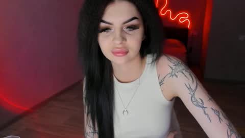 zoedrift online show from October 27, 1:59 pm