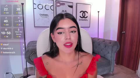 Snapshot of zoee_jackson chatting on January 21, 9:57 pm zoee jackson online show from January 21, 9:57 pm