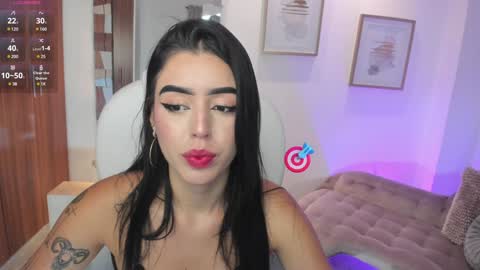 Snapshot of zoee_jackson chatting on January 30, 7:04 pm zoee jackson online show from January 30, 7:04 pm