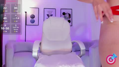 Snapshot of zoee_jackson chatting on February 18, 6:58 pm zoee jackson online show from February 18, 6:58 pm