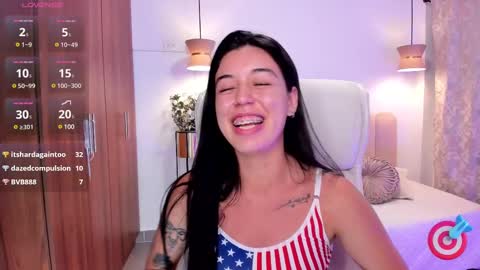 Snapshot of zoee_jackson chatting on February 25, 10:07 pm zoee jackson online show from February 25, 10:07 pm