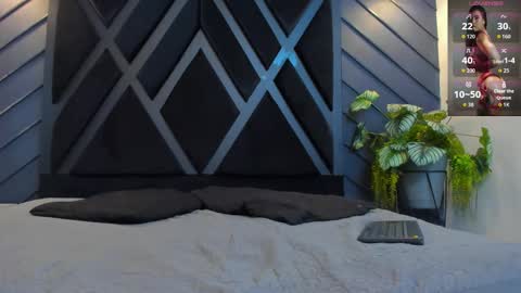 Zoe 3 online show from October 2, 5:31 pm