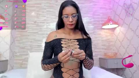 Snapshot of zoeesmitth chatting on November 26, 11:44 am ZoeeSmitth online show from November 26, 11:44 am