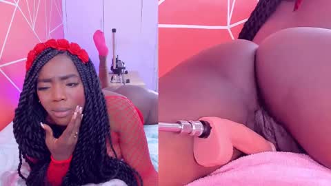 Snapshot of zoeethompson_cm chatting on March 1, 7:48 pm online show from March 1, 7:48 pm