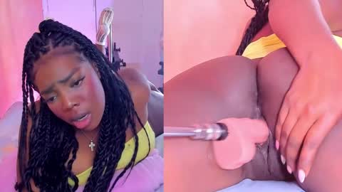 Snapshot of zoeethompson_cm chatting on March 31, 10:48 am online show from March 31, 10:48 am