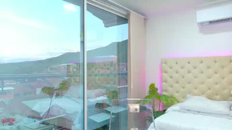 Zoe online show from July 13, 11:18 pm