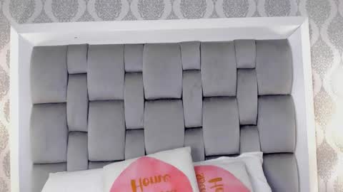 Snapshot of zoejenner_ chatting on March 21, 7:17 pm Zoe online show from March 21, 7:17 pm