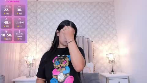 Snapshot of zoejenner_ chatting on April 26, 7:33 pm Zoe online show from April 26, 7:33 pm
