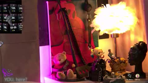 Snapshot of zoemesmerizee chatting on November 27, 4:36 am ZoeMesmerize online show from November 27, 4:36 am