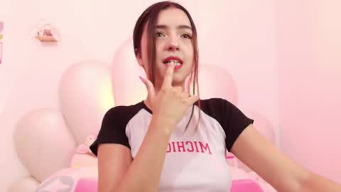 zoewillian online show from May 26, 9:33 pm