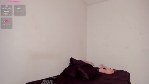 Zoe online show from July 24, 8:29 pm