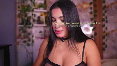 Snapshot of zoey_fox_ chatting on April 25, 12:46 am zoey fox online show from April 25, 12:46 am