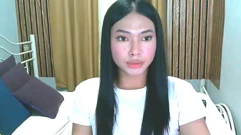 zoey online show from December 1, 11:04 am