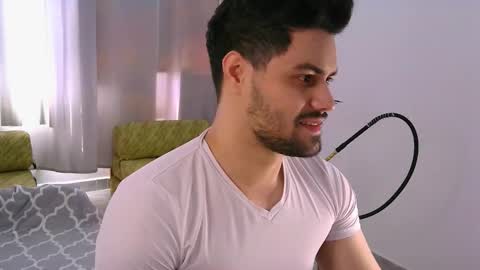 ZohanMohamed online show from March 5, 5:31 pm