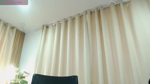 CALL ME    Z O H E T  online show from October 20, 3:45 pm