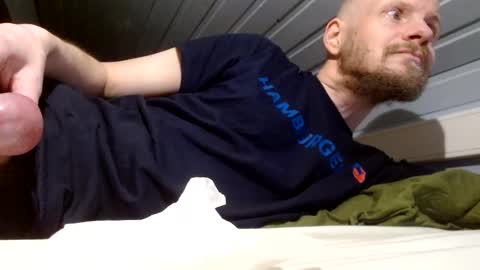 Snapshot of zolexthomas chatting on January 24, 11:23 pm zolexthomas online show from January 24, 11:23 pm