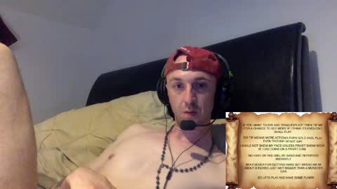 Snapshot of zombiekillerpez chatting on May 16, 3:14 am zombiekillerpez online show from May 16, 3:14 am