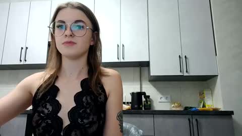 zoriana20 online show from October 7, 6:27 pm