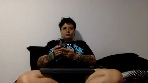 Snapshot of zoronami69 chatting on August 4, 6:21 pm Daka Ale online show from August 4, 6:21 pm