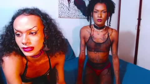 Ella online show from June 6, 6:12 pm