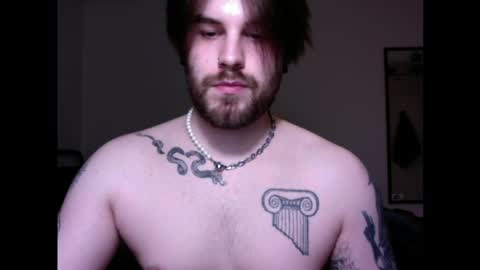 zorvello_83 online show from June 16, 7:49 pm