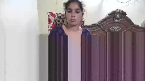 zoyakhan803 online show from May 1, 6:12 pm