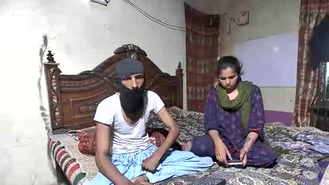 zoyakhan803 online show from June 9, 11:27 pm