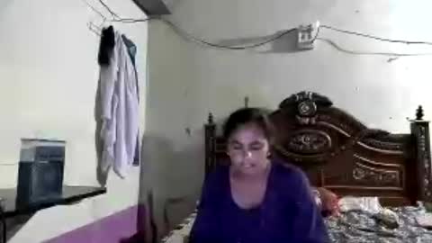 zoyakhan803 online show from July 18, 10:57 pm