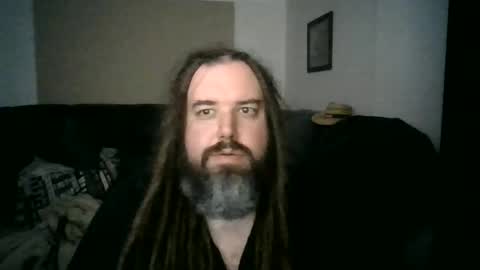 Snapshot of zozzzie chatting on March 15, 11:38 am zozzzie online show from March 15, 11:38 am