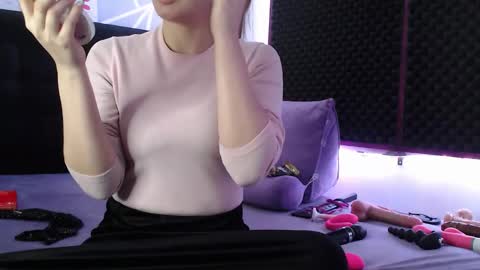 zpzphot online show from October 26, 11:27 am