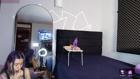 Snapshot of zpzphot chatting on April 3, 8:18 pm zpzphot online show from April 3, 8:18 pm