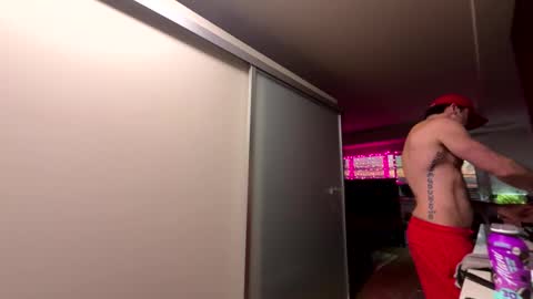 Zuko online show from September 25, 1:26 pm