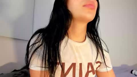 Snapshot of zuleikha chatting on October 19, 5:08 am zuleikha online show from October 19, 5:08 am