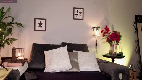 zuly goode online show from January 11, 11:35 pm