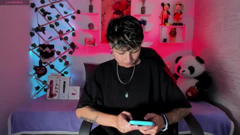 Zury Ramirez online show from November 6, 10:32 pm