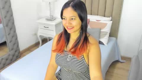 Im Zusan My schedule is from 1030pm to 430 am colombian time online show from February 16, 2:51 am