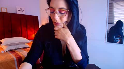Zuzana21 online show from September 19, 12:50 pm