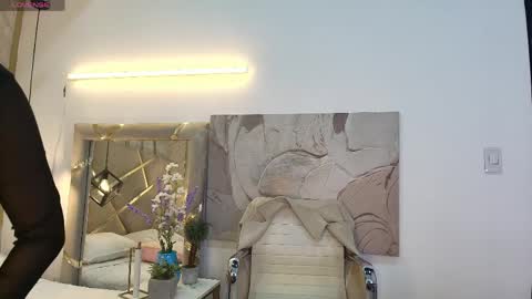 Zuzana21 online show from June 6, 1:27 pm