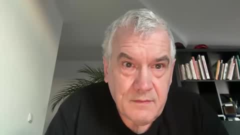 Snapshot of zwickauer1969 chatting on March 5, 5:50 am zwickauer1969 online show from March 5, 5:50 am