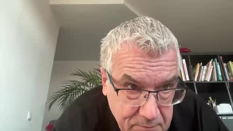 Snapshot of zwickauer1969 chatting on March 6, 7:03 am zwickauer1969 online show from March 6, 7:03 am